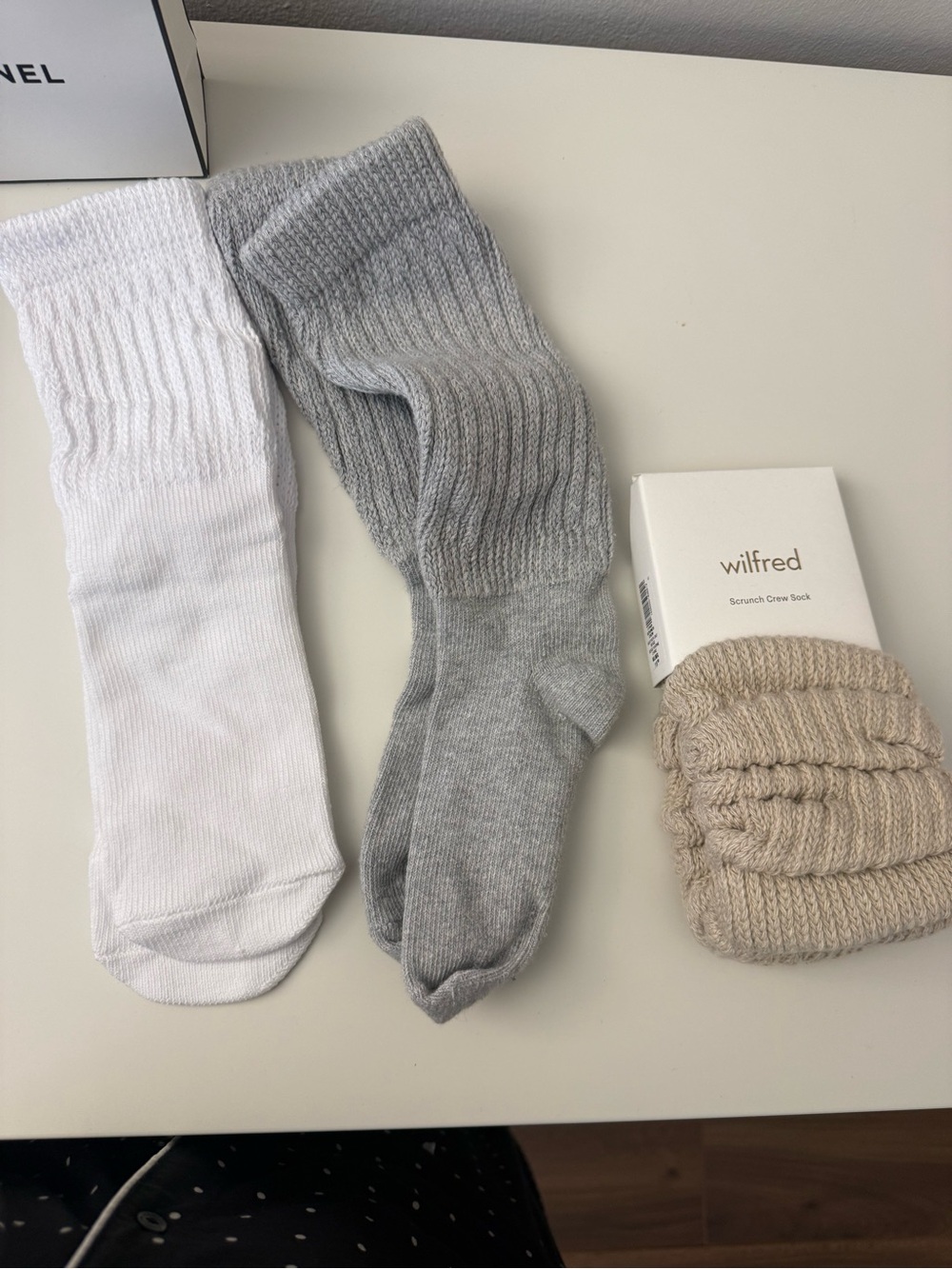 Wilfred Crew Socks - White, Gray, Beige